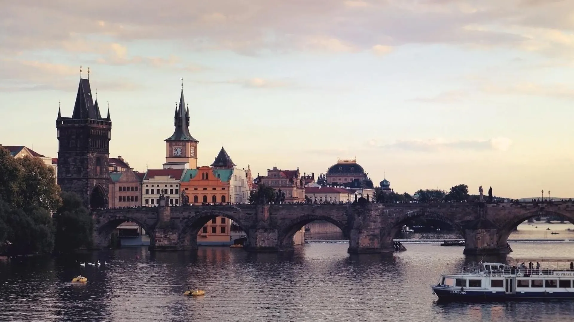 Nice Apartman In New Town Prague Daire